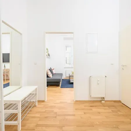 Anna And Friends First Floor *