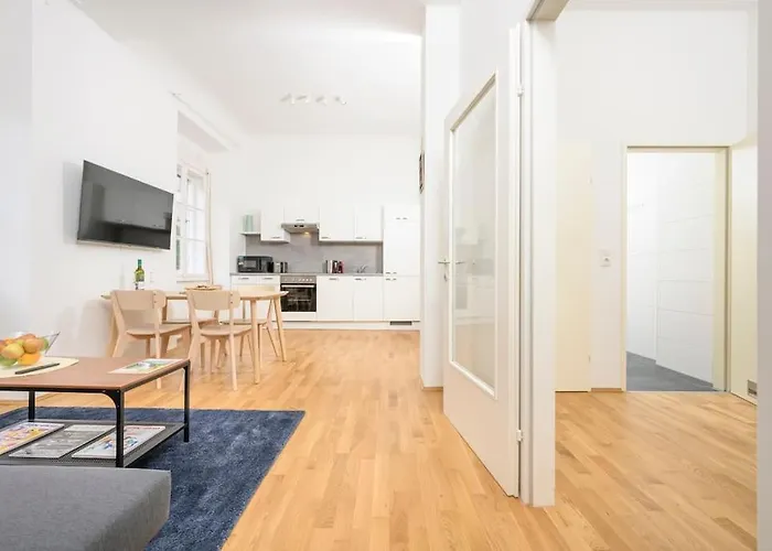 Διαμέρισμα Anna And Friends First Floor Γκρατς